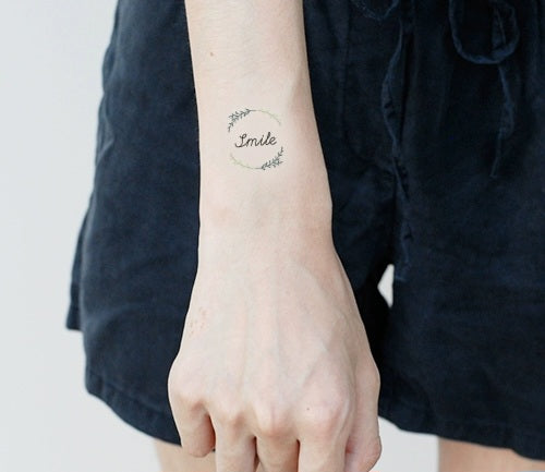3 in 1 Tattoo "Wreath of Smile"