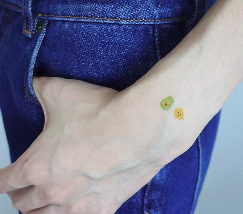 71 in 1 Tattoo "Fruits & Flowers"