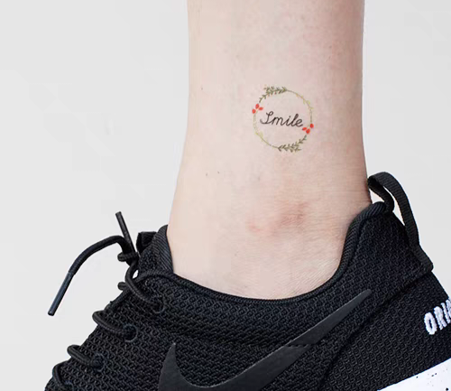 3 in 1 Tattoo "Wreath of Smile"
