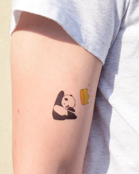Tattoo "Stretch Panda" B&W
